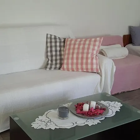 بيت للعطل Ferienhaus In Mit Grossem Garten بنجول